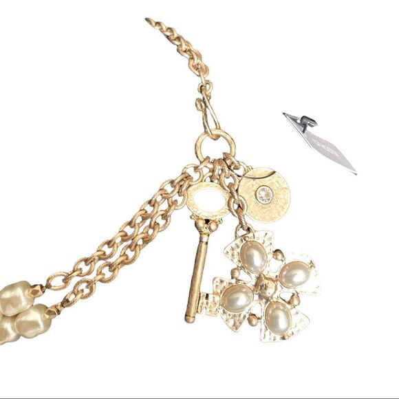 CHICO’S Cold Pearl Choker Necklace - Picture 3 of 4